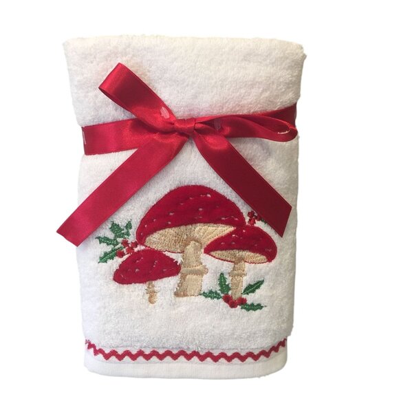 Beekman Home Holiday Dimensional Mushrooms Hand Towels Set of 2 - Picture 3 of 3